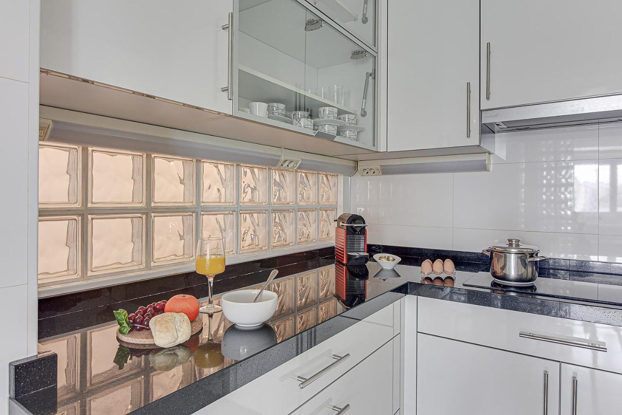 Riazor Ocean View Apartment А-Корунья Екстер'єр фото